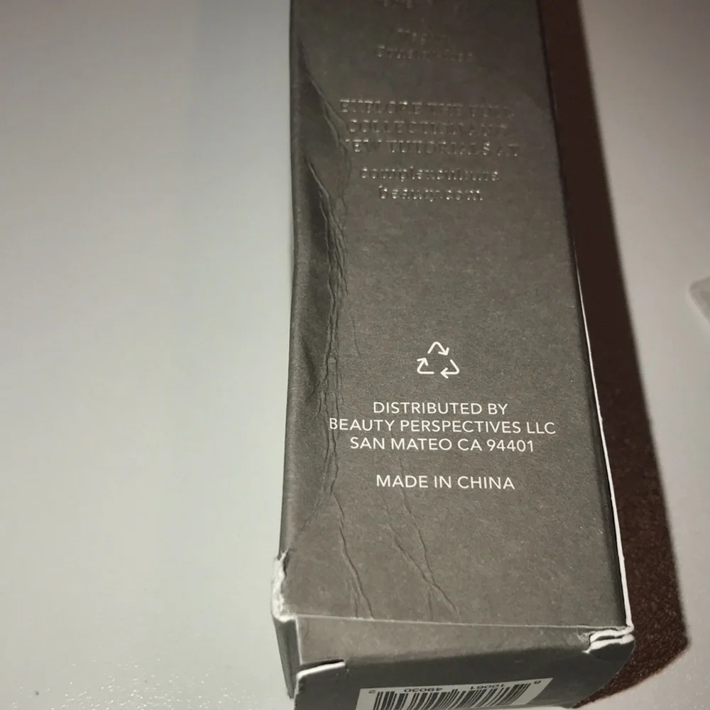 Complex Culture Cheek Chiseler brush NEW